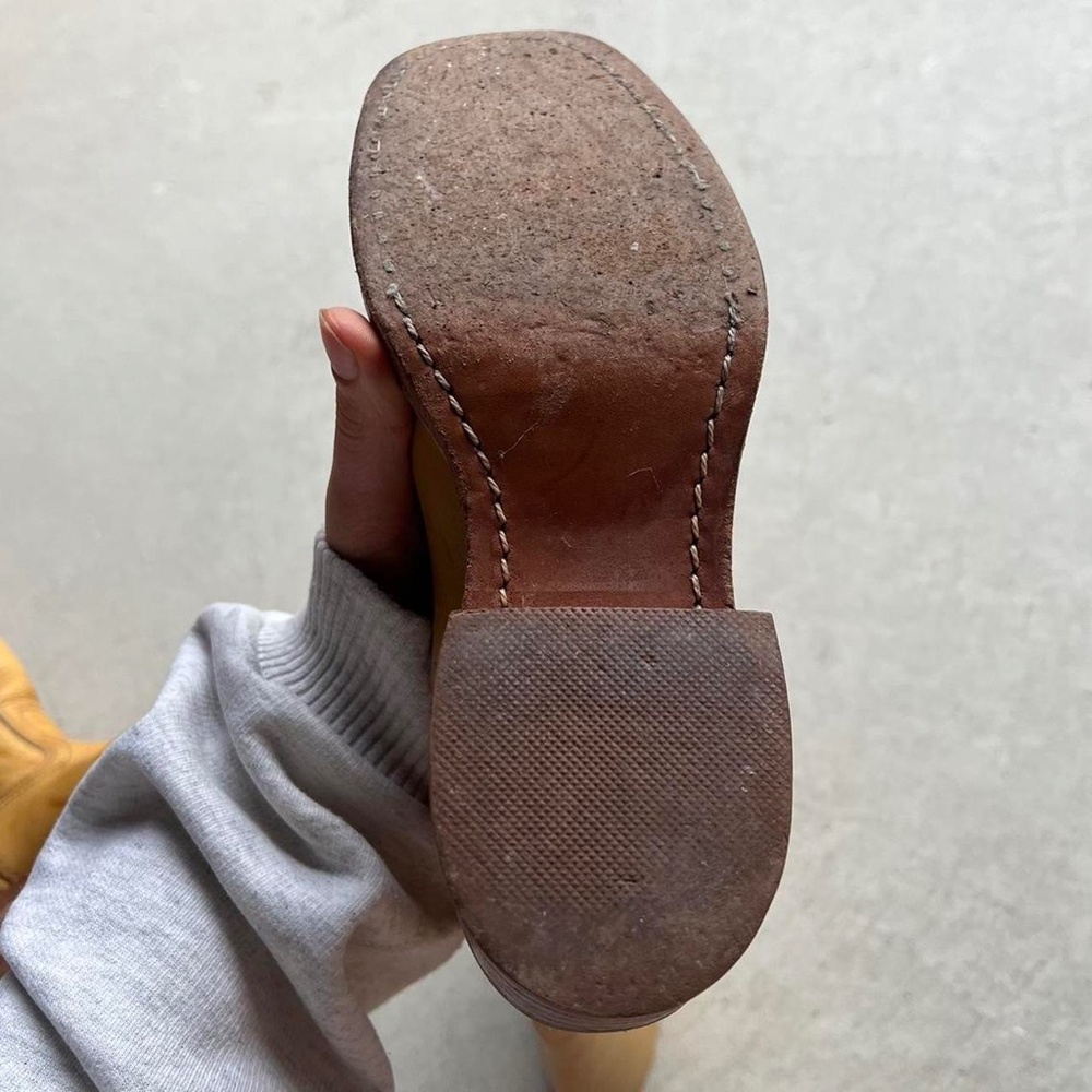 SOLD Vintage 70s Frye Campus Banana Boots Womens 5.5 Square Toe Marbled Boot - Picture 4 of 11